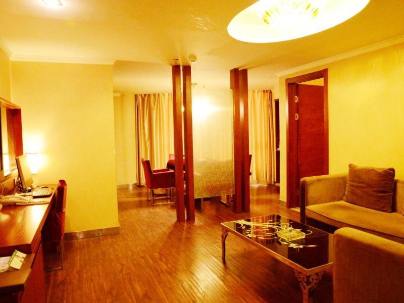 Greentree Inn Yinchuan East Beijing Road Branch מראה חיצוני תמונה